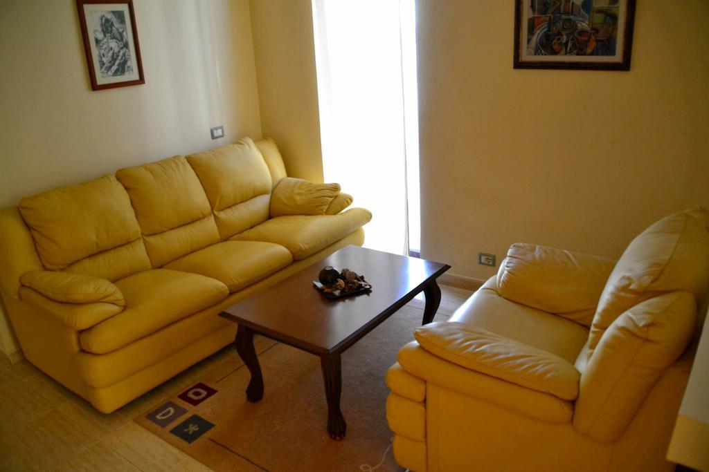 Akropoli Hotel Kryemedhej Bilik gambar